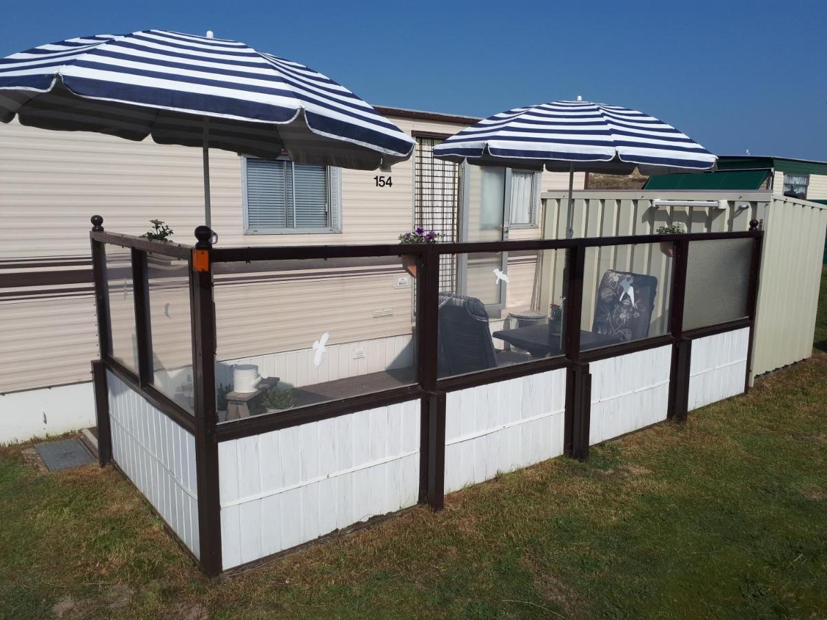 Ameland-Nes-Duinoord: Stacaravan Nes  Luaran gambar