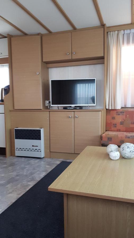 Ameland-Nes-Duinoord: Stacaravan Nes  Luaran gambar